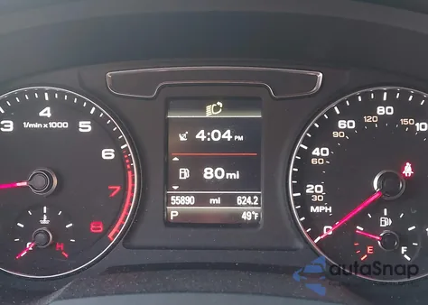 2018 Audi Q3 2.0T Premium/2.0T Sport Premium z USA, uszkodzony, nr VIN WA1JCCFSXJR029194